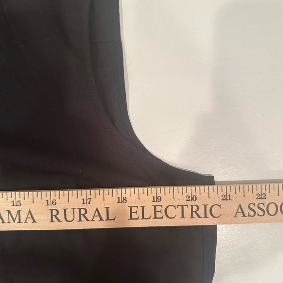 A/X Armani Exchange Timeless Sleeveless Button Down Capsule Neutral Sz M - Picture 4 of 7